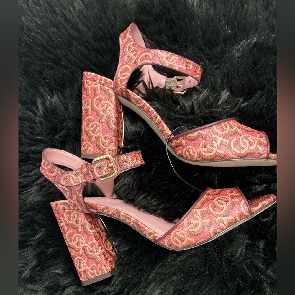 COACH NWOT LOGO PRINTED BLOCK HEEL